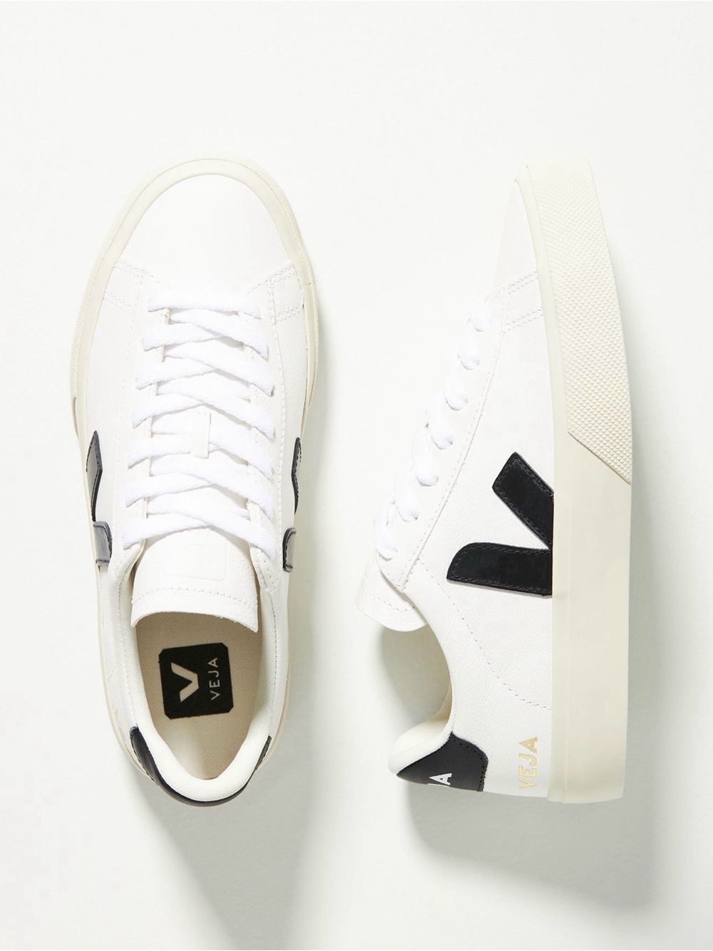 Veja Womens’s Campo White Low-Top leather Sneakers Black V Logo Size 5